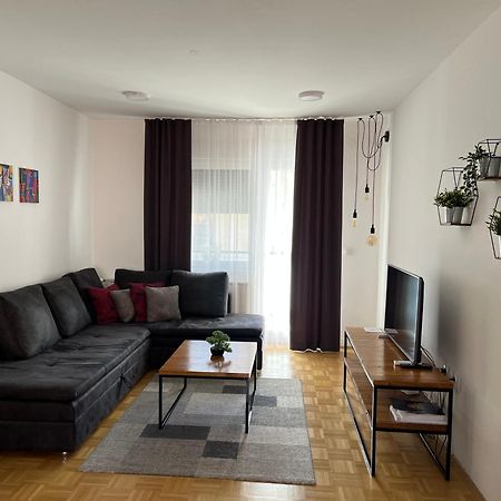 For5 Apartamento Ðakovo Exterior foto