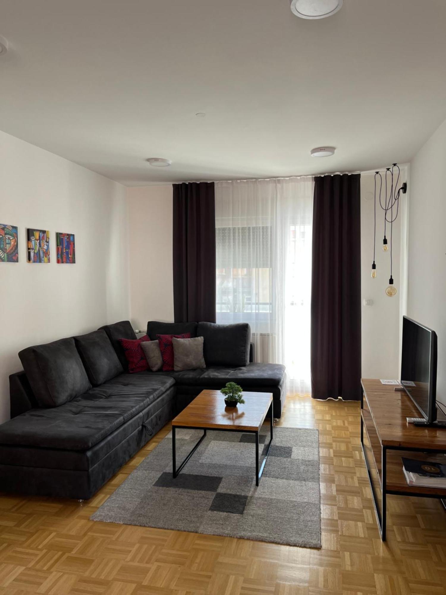 For5 Apartamento Ðakovo Exterior foto